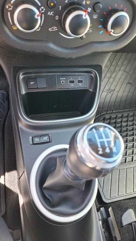Renault Twingo 1.0 BENZINA 2019 75CV