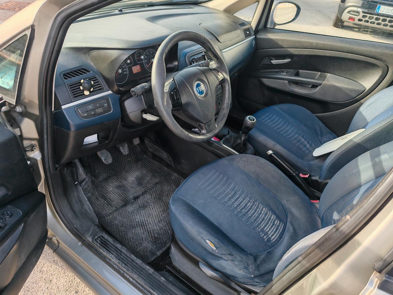 Fiat Grande Punto 1.3 MJT 75 CV 5 porte Dynamic