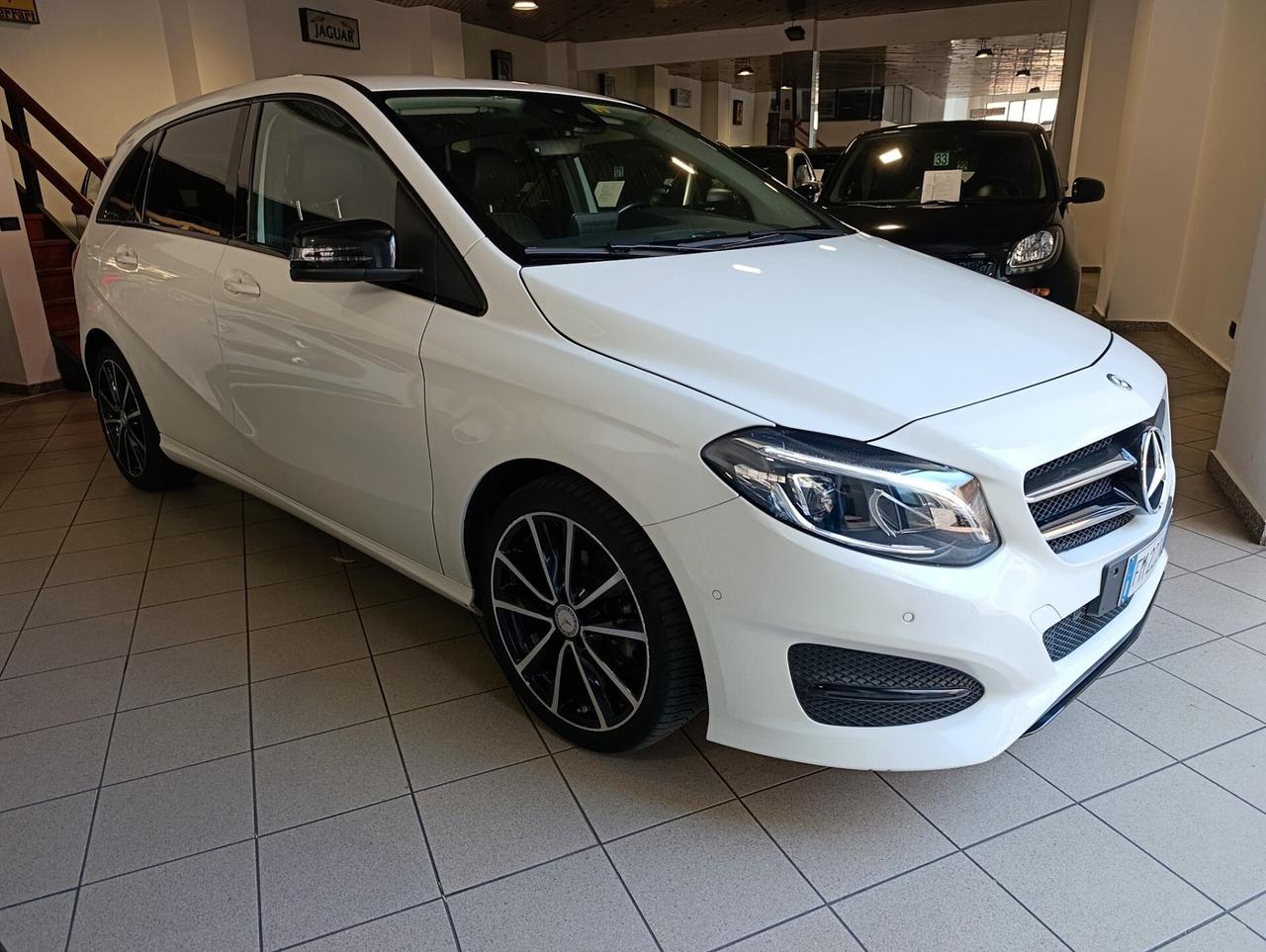 Mercedes-benz B180 d Euro 6 Sport Pack Night restyling Navi/Led/Full