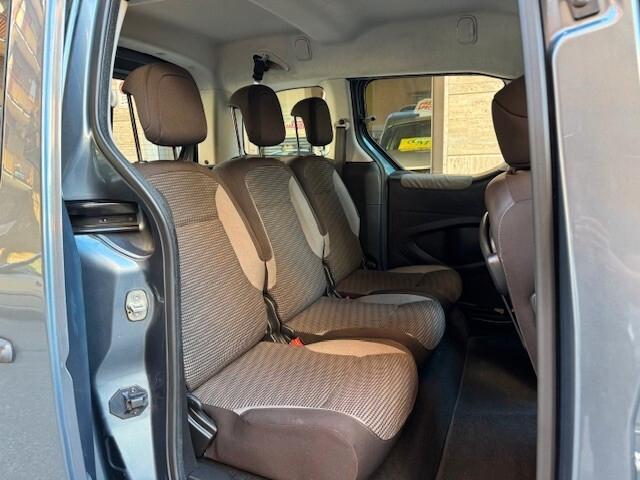 Peugeot Partner Tepee 1.6 HDi 115CV Family 5 Posti