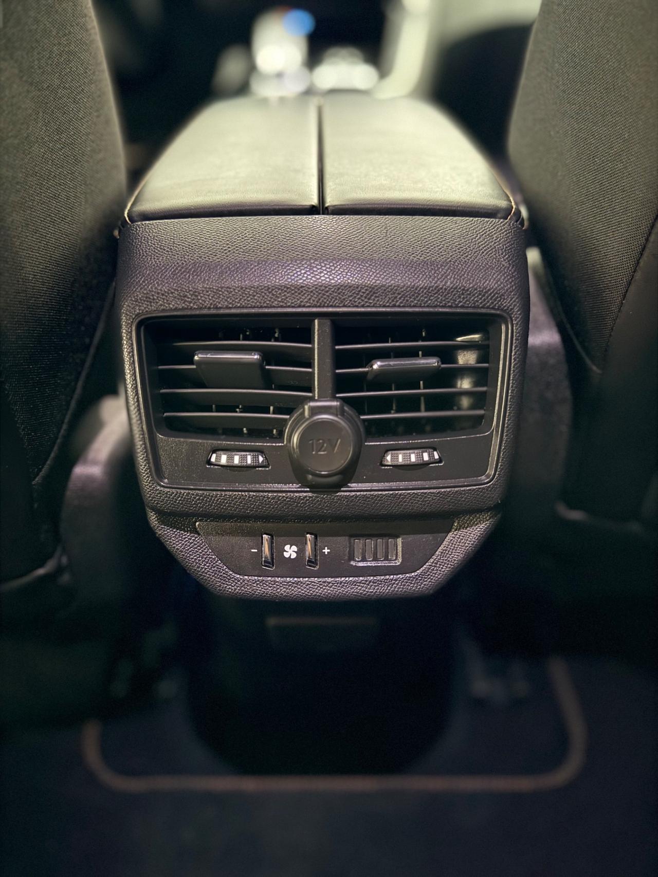 Peugeot 5008 1.5 BHDi 130CV EAT8 GT Line 09/2018 NEOPATENTATI EURO 6B