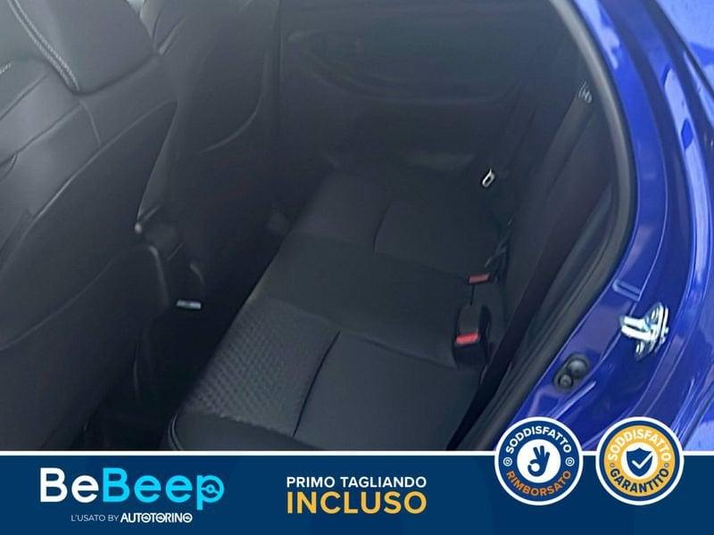 Toyota Yaris 1.5H 130 LOUNGE