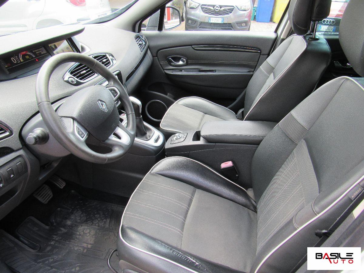 RENAULT - ScÃ©nic - 1.5 dCi 110CV EDC Bose