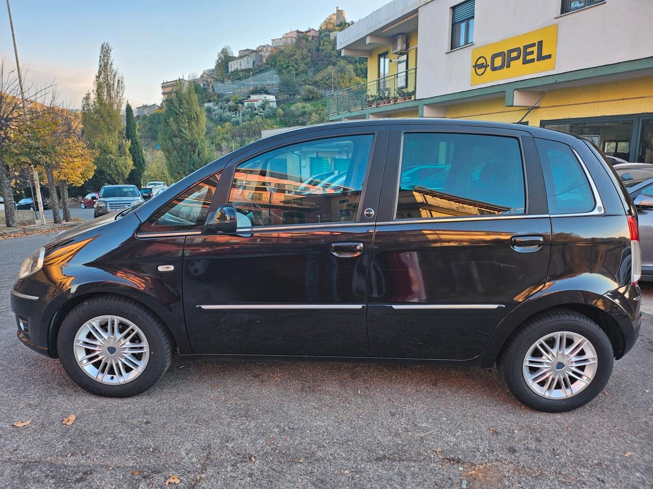 Lancia MUSA 1.4 8V Ecochic (GPL) Gold 2013