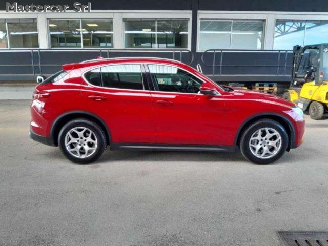 ALFA ROMEO Stelvio Stelvio 2.2 RESTYLING Business Q4 190cv - GD037TL