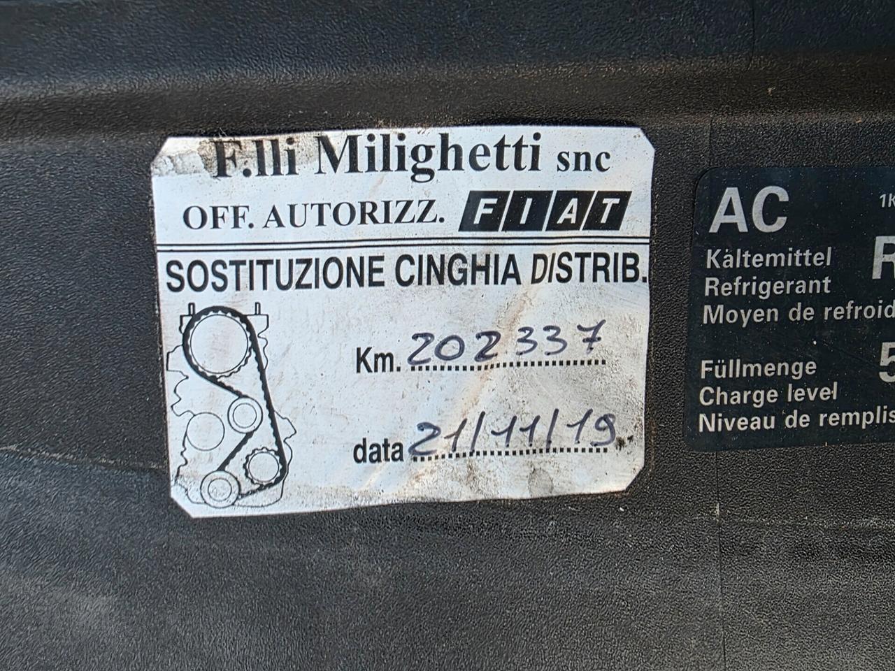 Volkswagen Golf 2.0 TDI 110CV DPF 5p. Highline