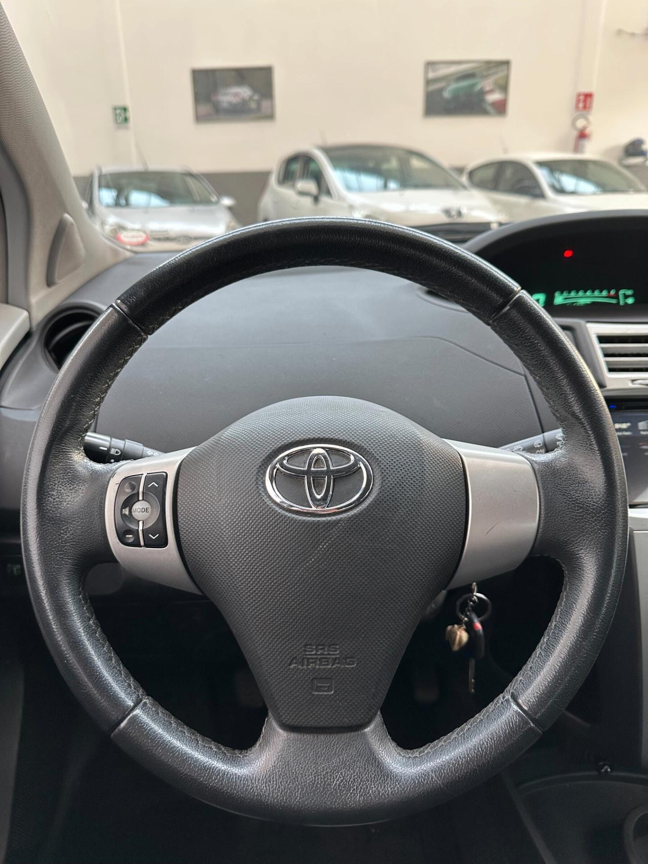Toyota Yaris 1.3 Benz, Euro 4, si neop, ott condiz, garanz