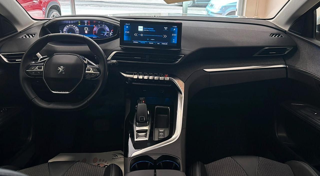 Peugeot 3008 1.5 HDI **FULL OPTIONAL** PARI AL NUOVO