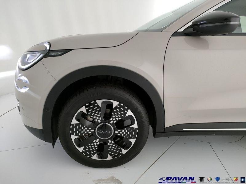 FIAT 600 1.2 Hybrid 110 CV DCT MHEV La Prima