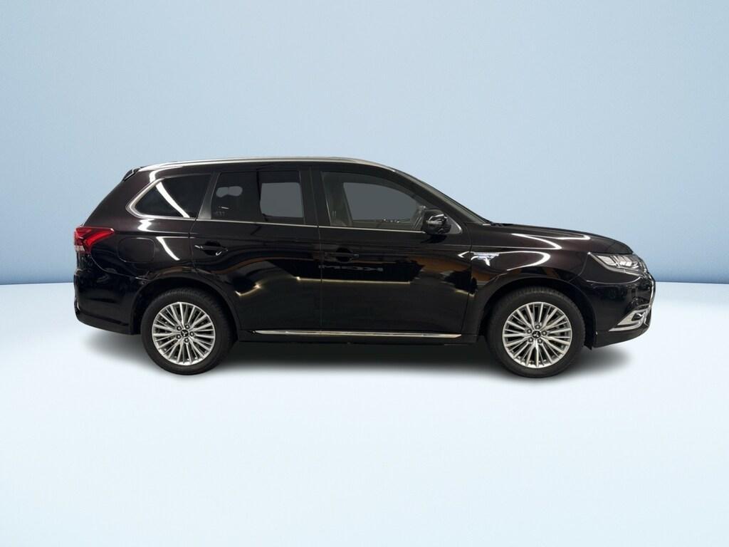 Mitsubishi Outlander 2.4 Mivec PHEV Diamond 4WD CVT