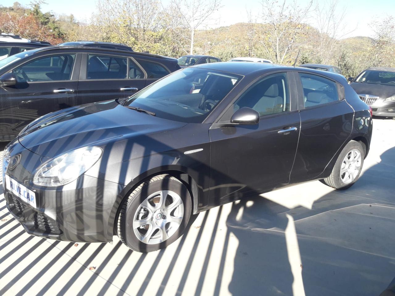 Alfa Romeo Giulietta 1.6 JTDm-2 105 CV Distinctive