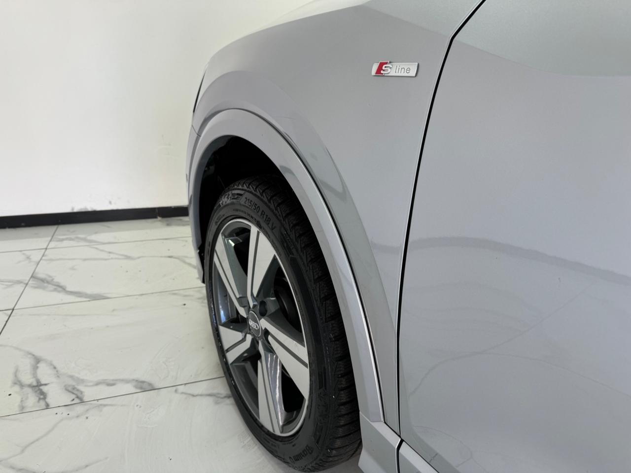 Audi Q2 35 TDI quattro S tronic line Edition