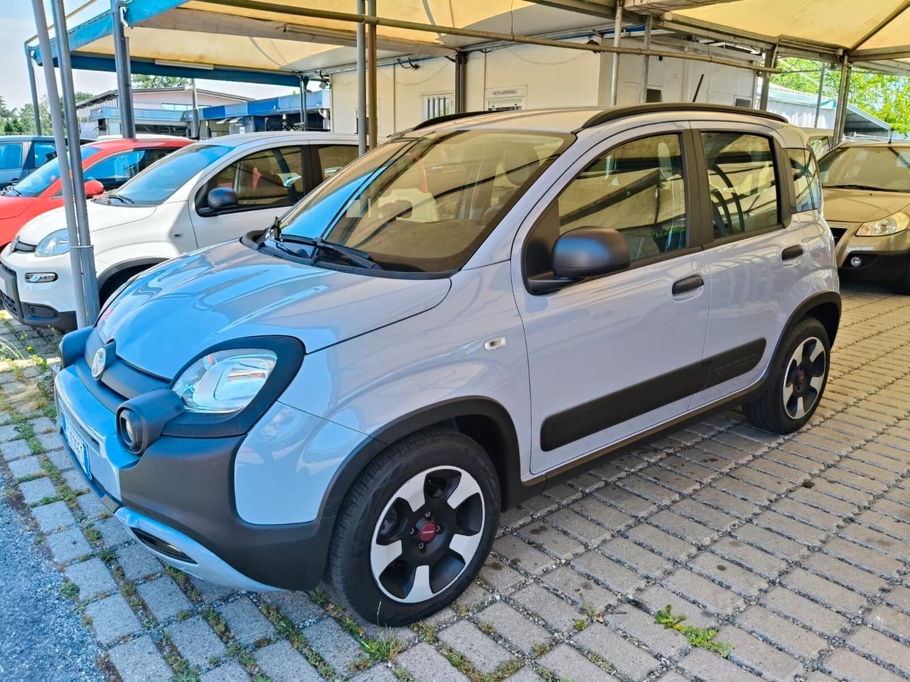 Fiat Panda 1.0 FireFly S&S Hybrid City Cross PREZZO REALE