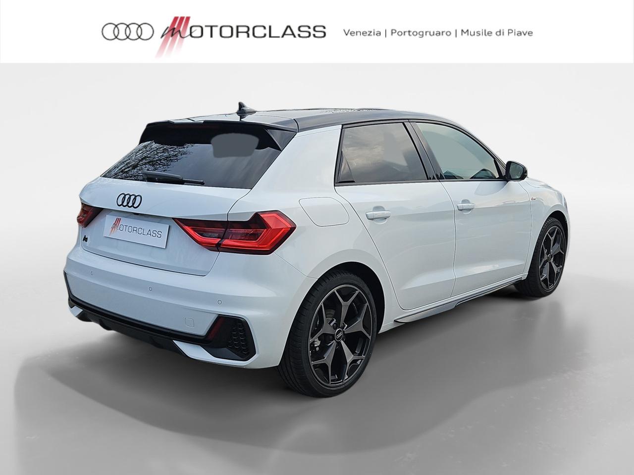 Audi A1 sportback 30 1.0 tfsi 116cv identity black