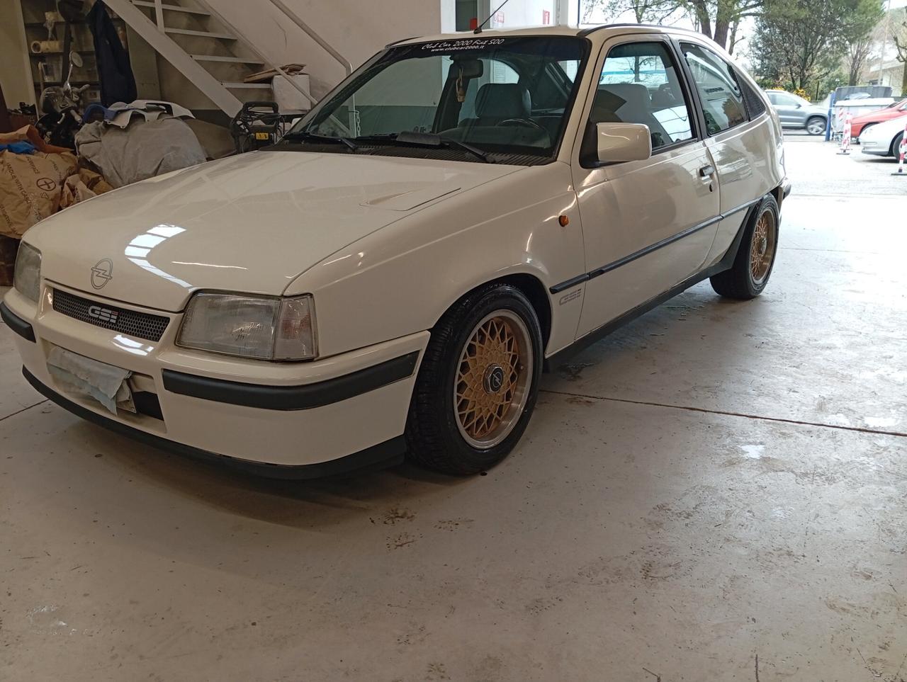 Opel Kadett 2.0 3 porte GSi