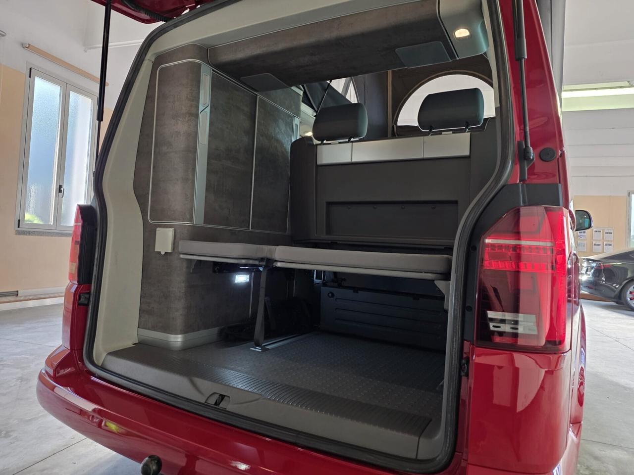 Volkswagen California T6.1 Ocean DSG 4MOTION 4X4 italiano gancio led unipopr