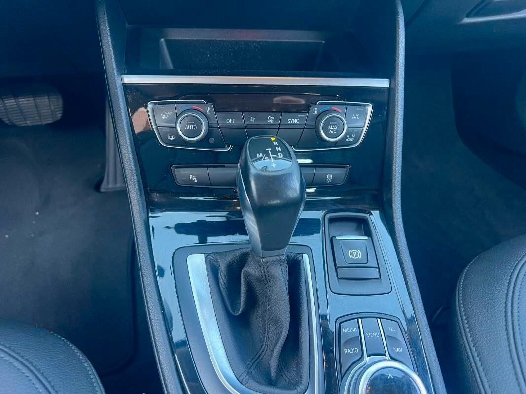 BMW Serie 2 218d Luxury auto
