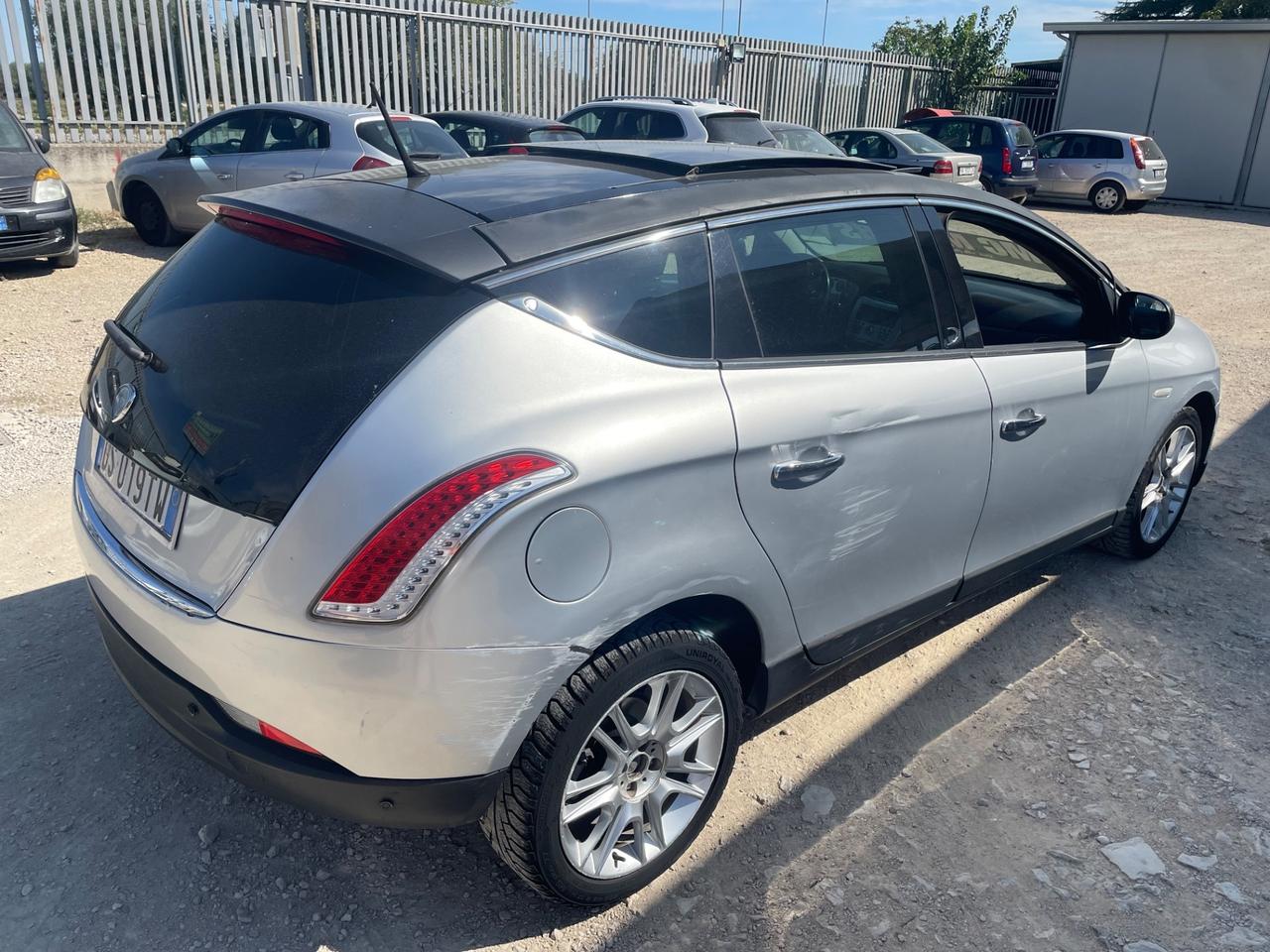 Lancia Delta 1.6 MJT DPF Platino