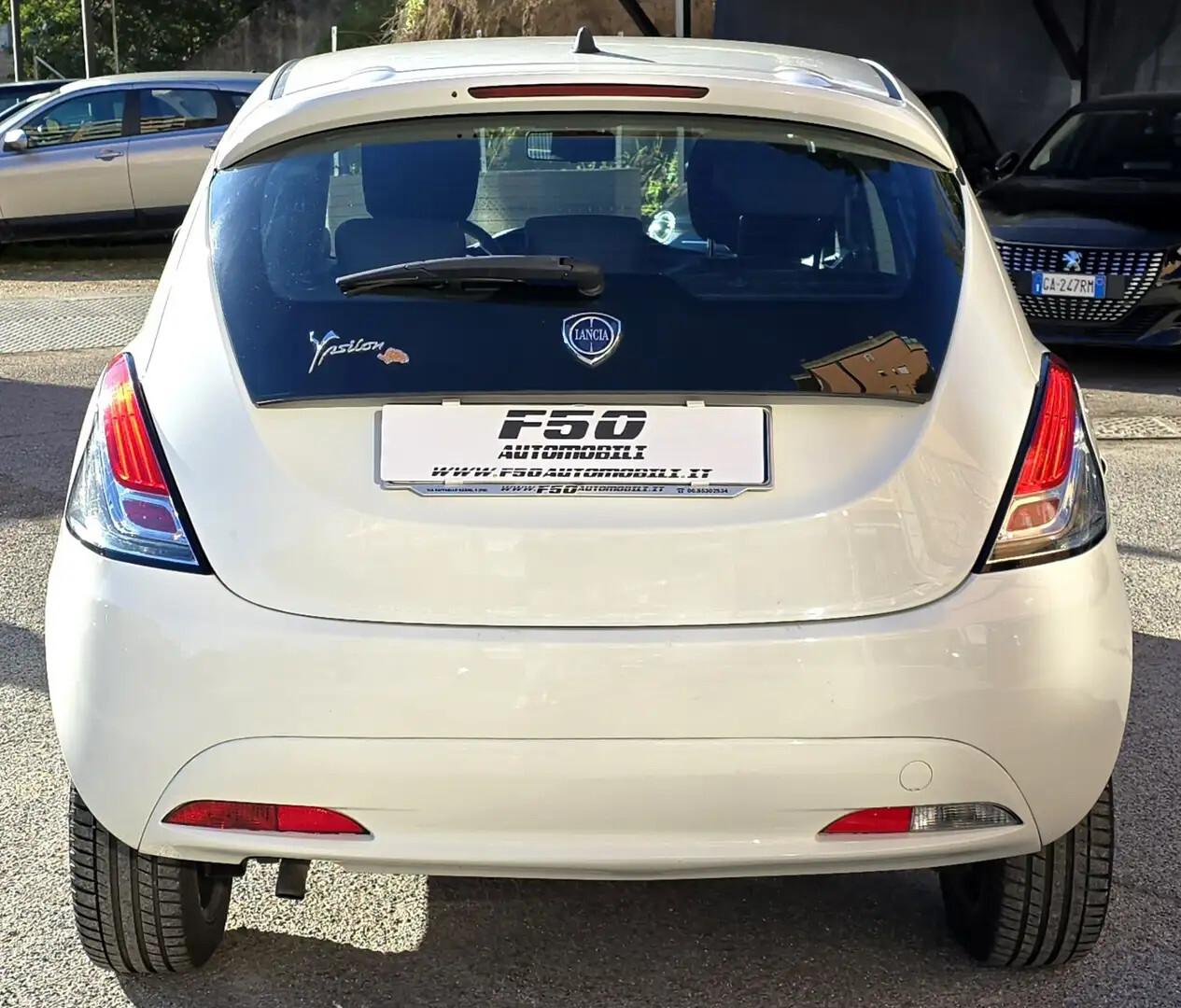 Lancia Ypsilon 1.2 69 CV 5 porte GPL Ecochic Gold