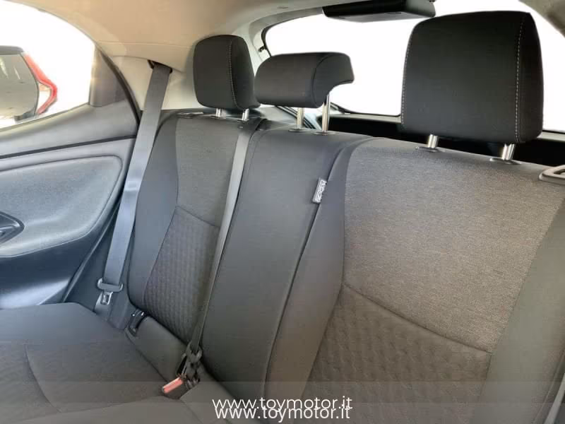 Toyota Yaris 4ª serie 1.5 Hybrid 5 porte Trend