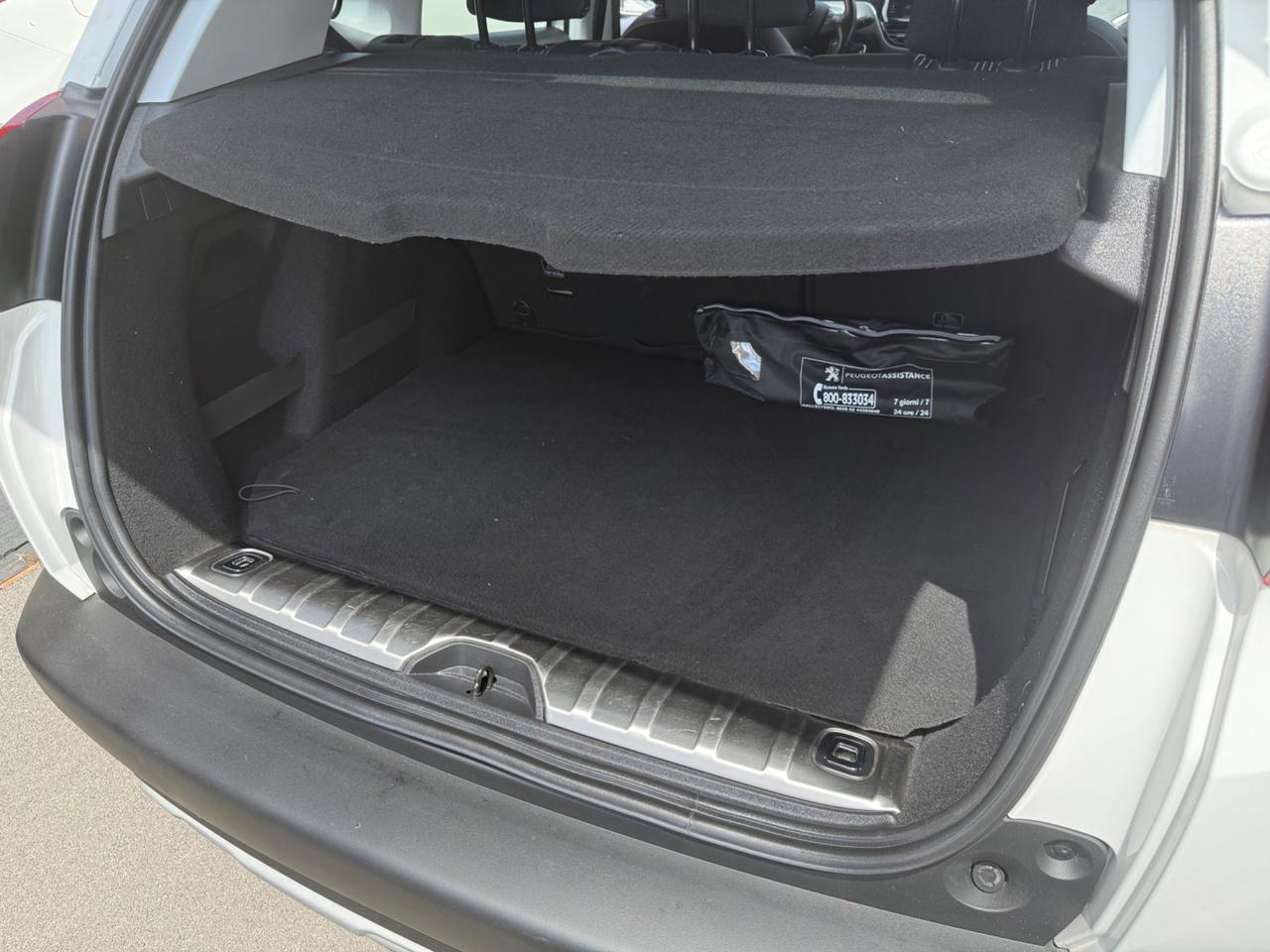 Peugeot 2008 1.6diesel GT-Line - 2017