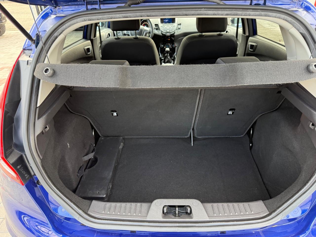 Ford Fiesta 1.5 TDCi 75CV 5 porte Titanium NEOPATENTATI