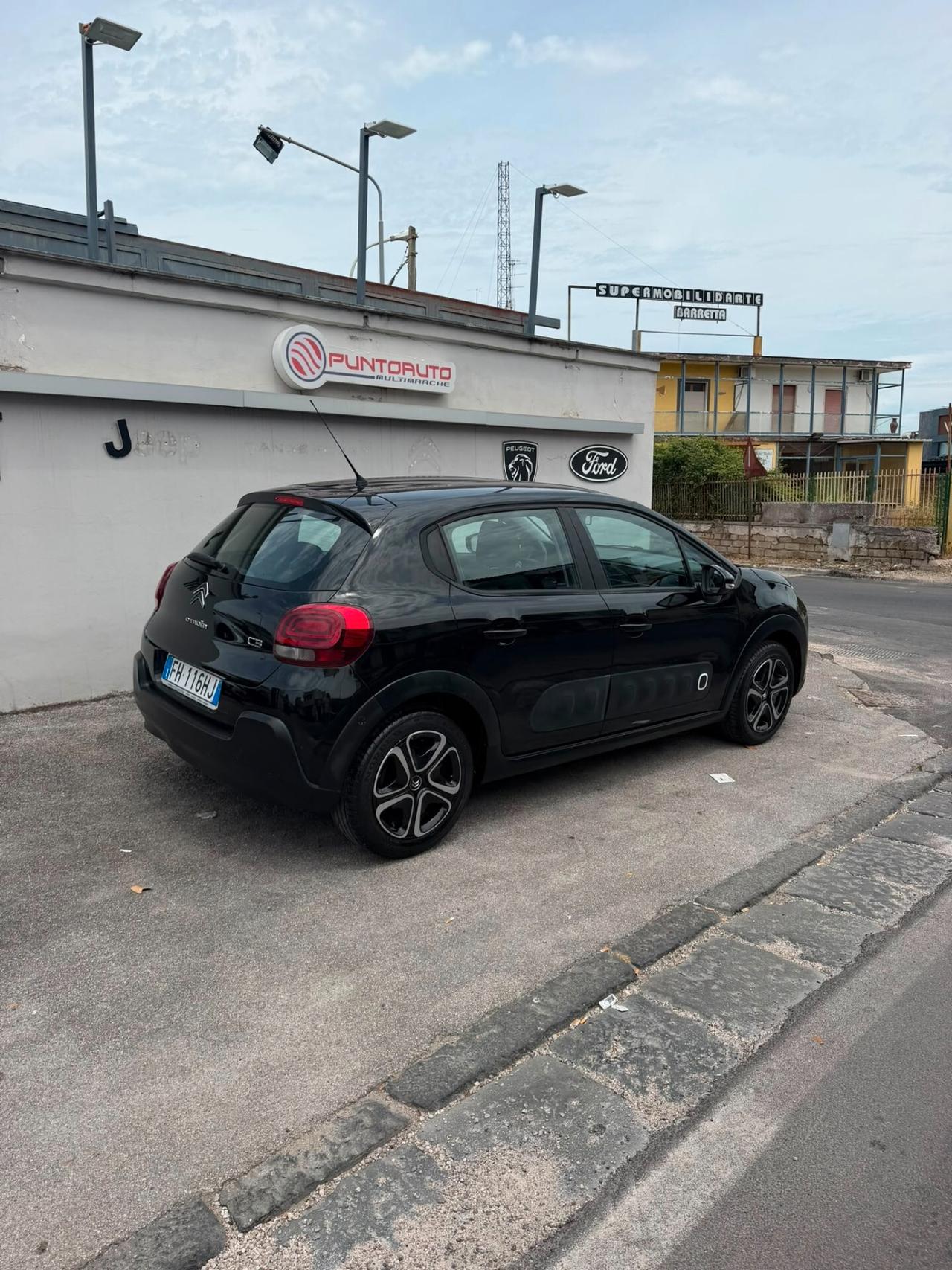 Citroen C3 III 2017 1.2 puretech Shine 82cv