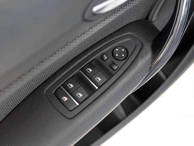BMW 118 Serie 1 F/20-21 2015 118d Urban 5p auto