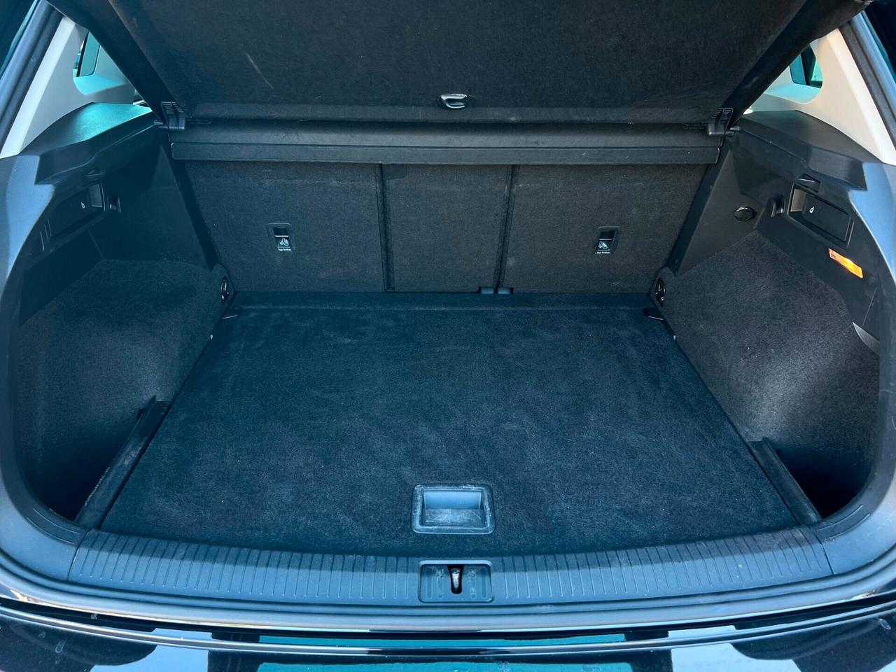 Volkswagen Tiguan 2.0 TDI 150 CV SCR DSG FULL - 2021