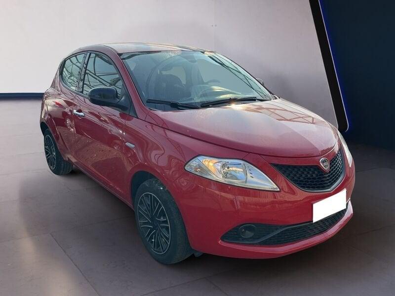 Lancia Ypsilon III 2015 1.2 Gold s&s 69cv my19