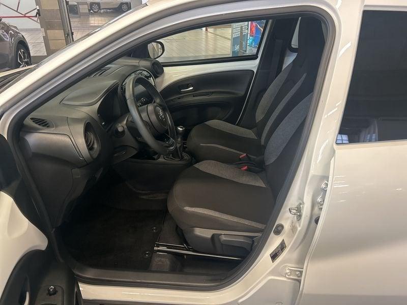 Toyota Aygo X Aygo X 1.0 VVT-i 72 CV 5 porte Active