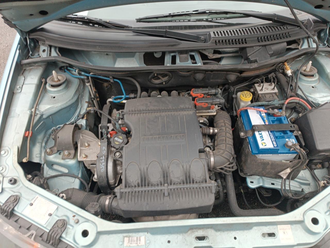 Fiat Punto 1.2i cat 5 porte ELX