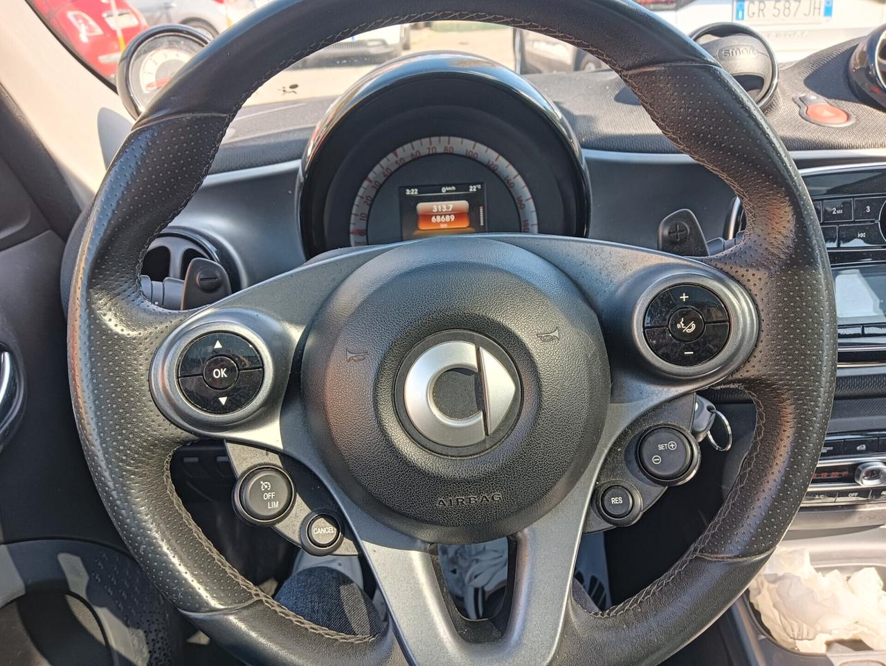 Smart ForFour 70 1.0 twinamic Brabus Style