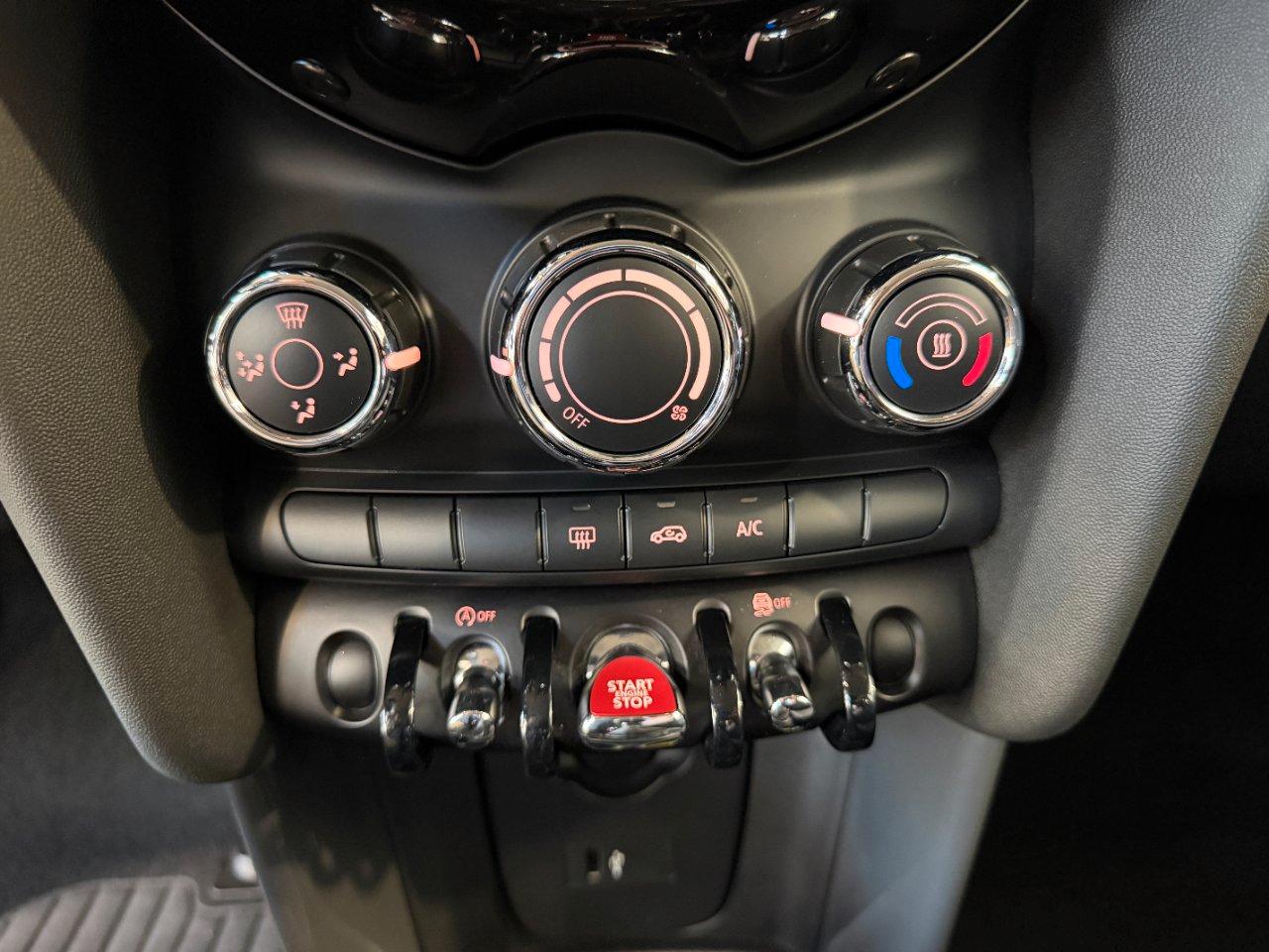 Mini 3 Porte Cooper 1.5 - IVA Esposta