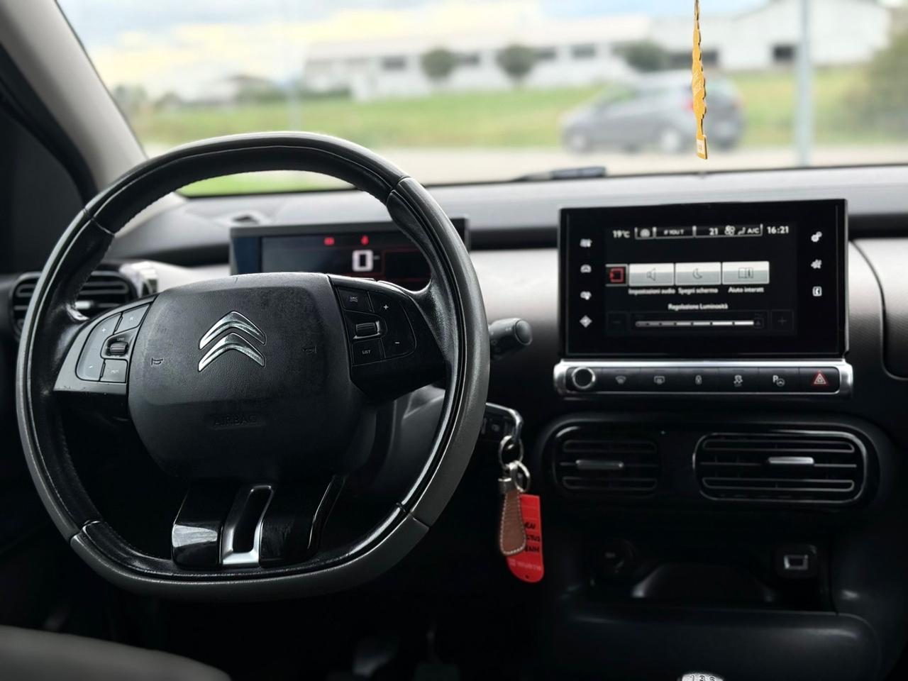 Citroen C4 Cactus PureTech 82 Shine Edition