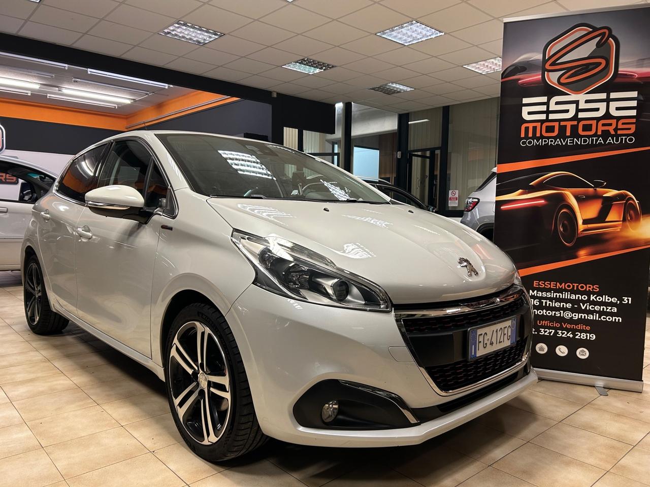 Peugeot 208 - 1.6 BlueHDi 120cv GT Line NEOPATENTATI