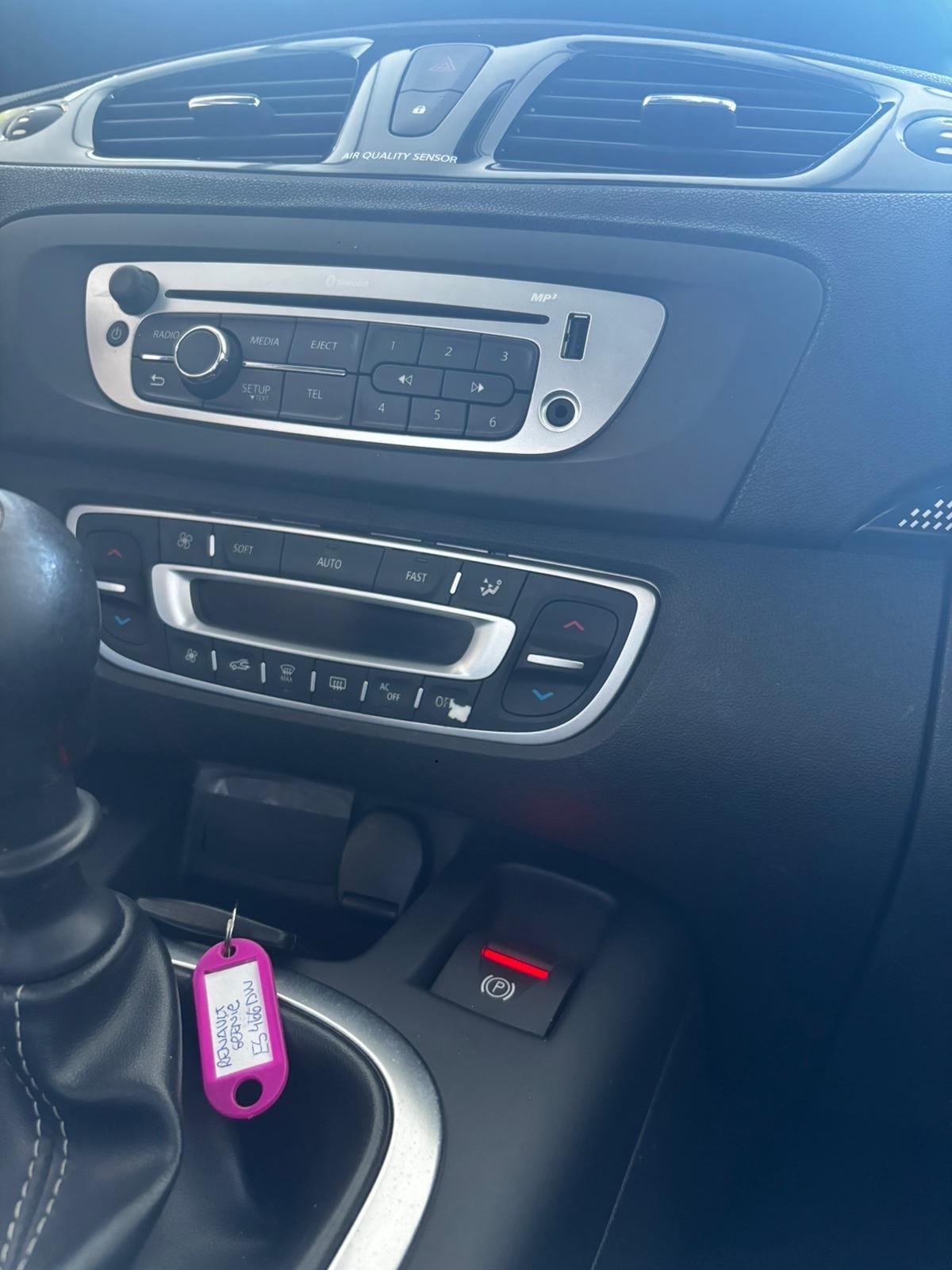 Renault Scénic XMod 1.5 dCi 110CV Start&Stop