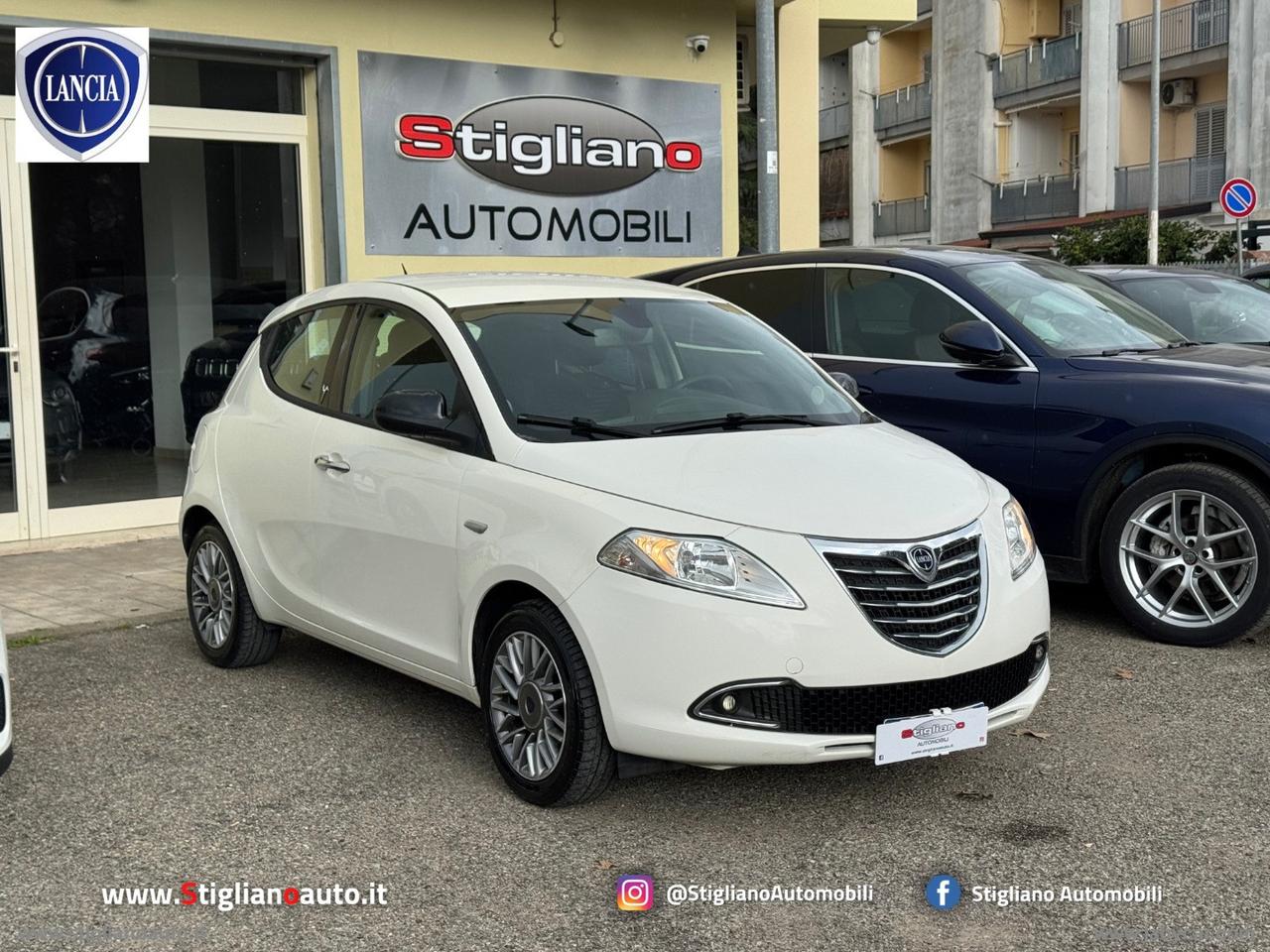 LANCIA Ypsilon 1.2 69 CV 5p. Silver