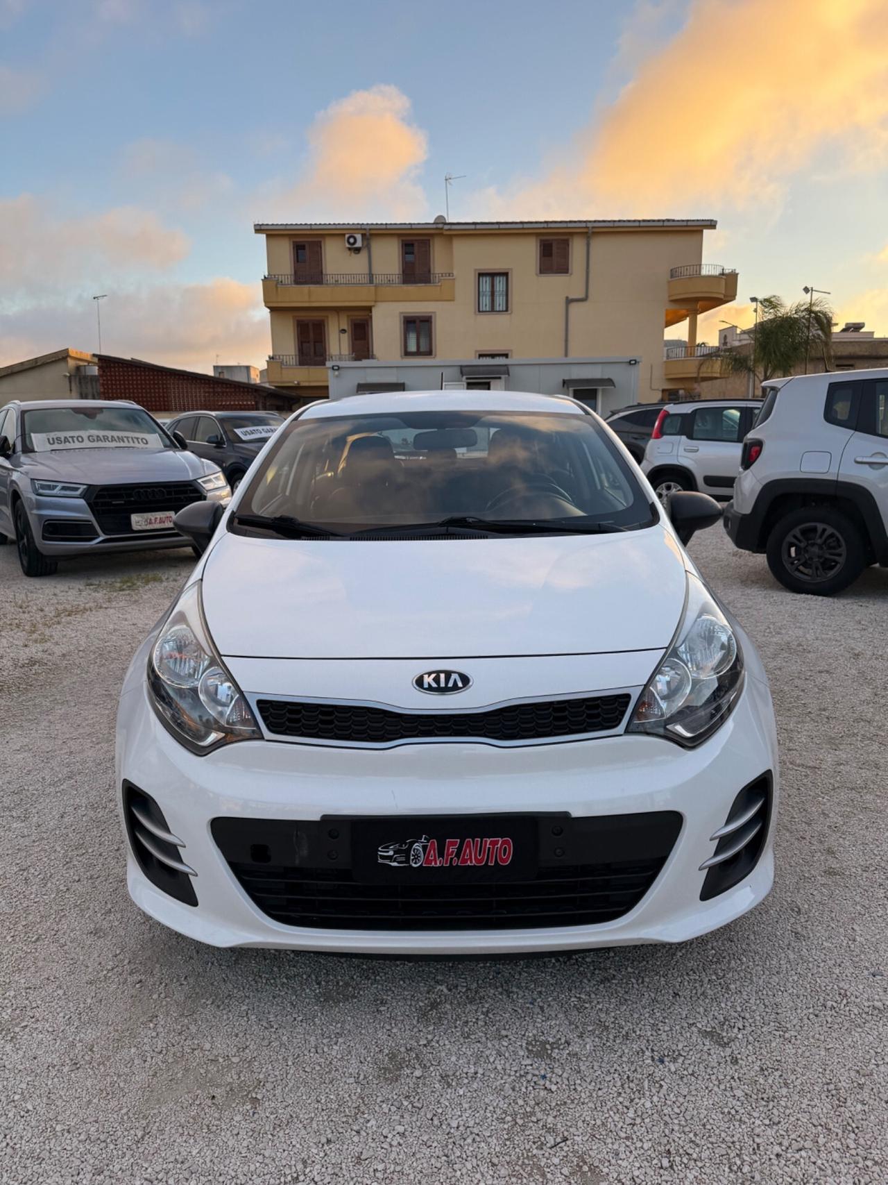 Kia Rio 1.2 CVVT 5p. Cool