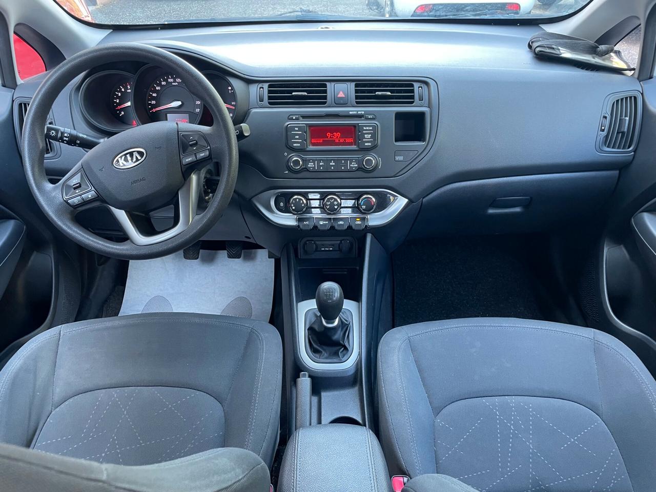 Kia Rio 1.1 CRDi WGT 5p. LX