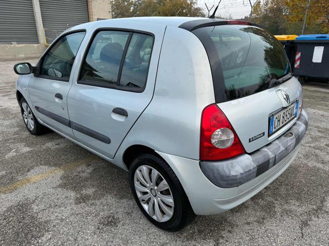 RENAULT Clio 1.2 neopatentati senza nessun lavoro da fare