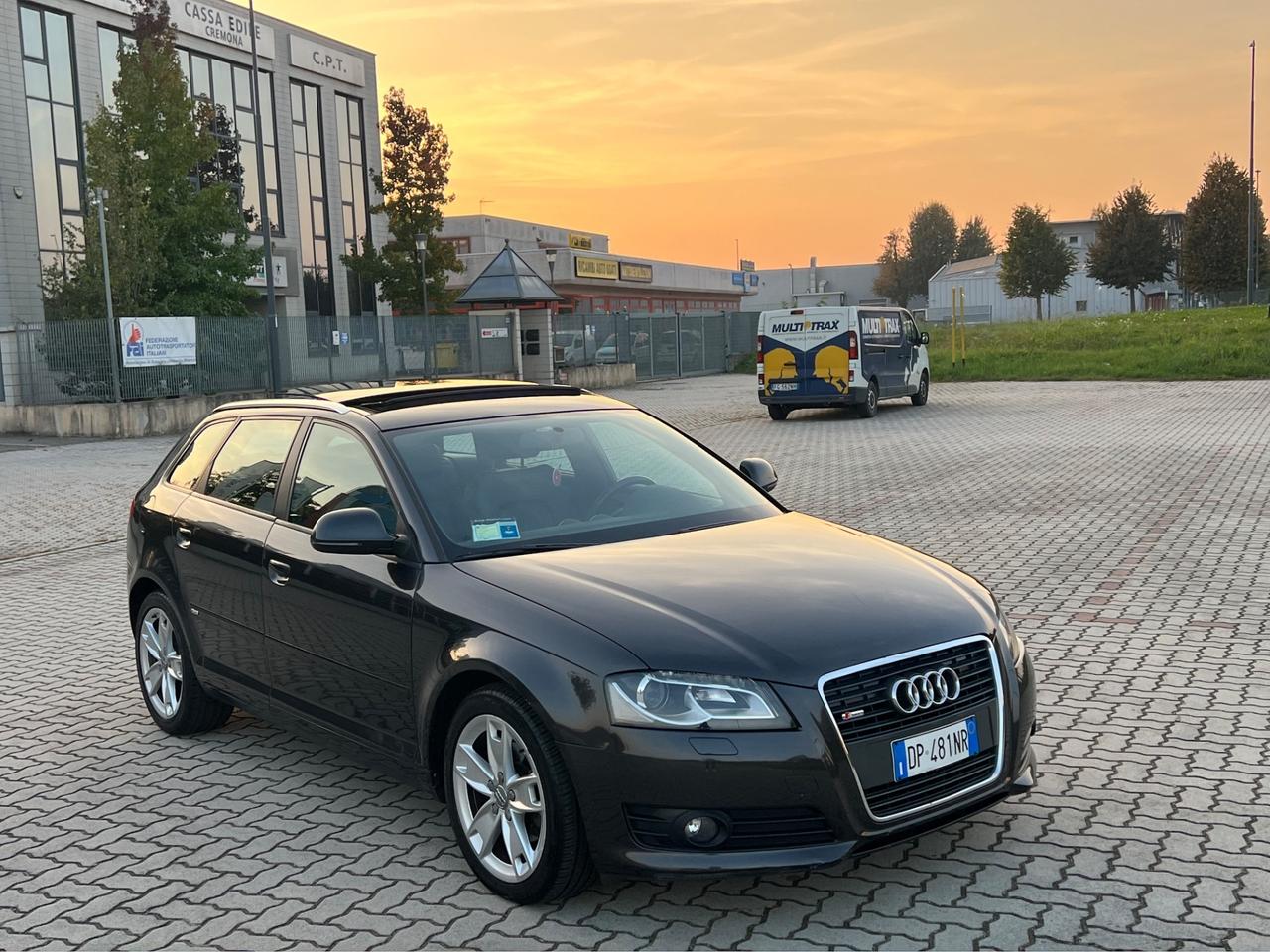 Audi A3 SPB 2.0 16V TFSI S tronic Ambition