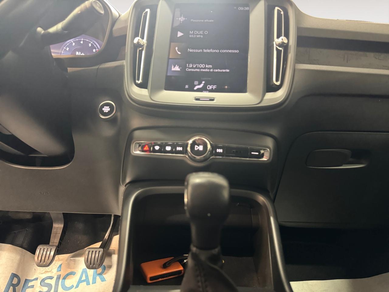 VOLVO XC40 1.5 t2 Momentum Core