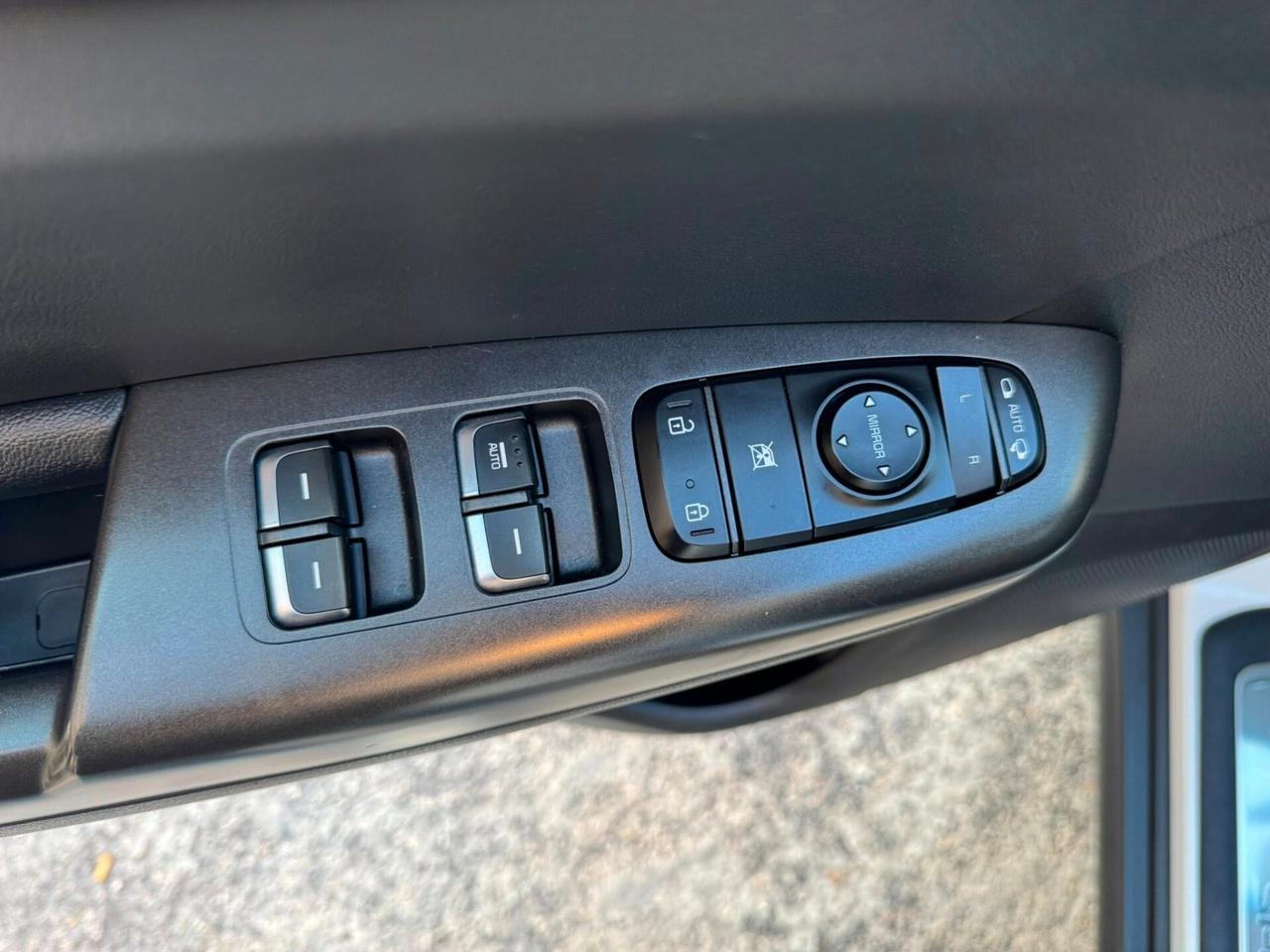 KIA SPORTAGE 1.7 CRDI 115 CV TETTO+CERCHI+RETROCAMERA