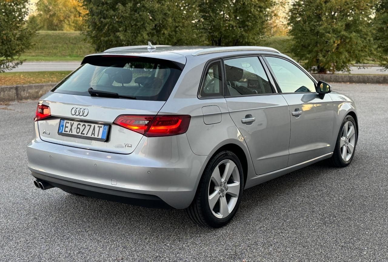 Audi A3 2.0 TDI 150 CV clean diesel Ambition