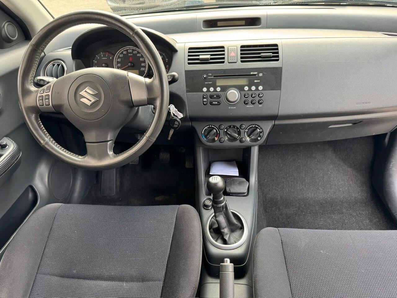 Suzuki Swift 1.3 4x4 5p. GL