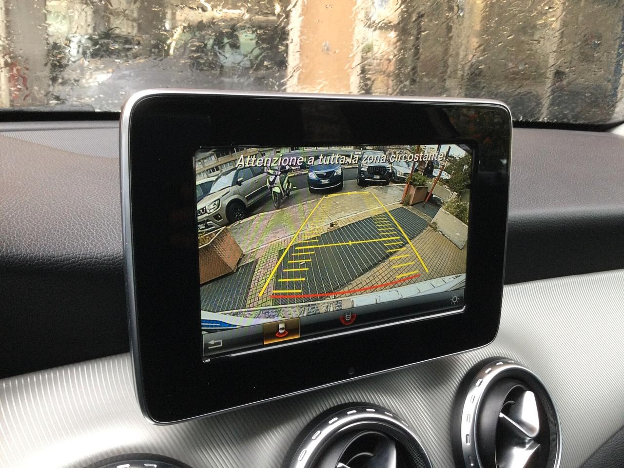 Mercedes-benz GLA 180 d Automatic Premium