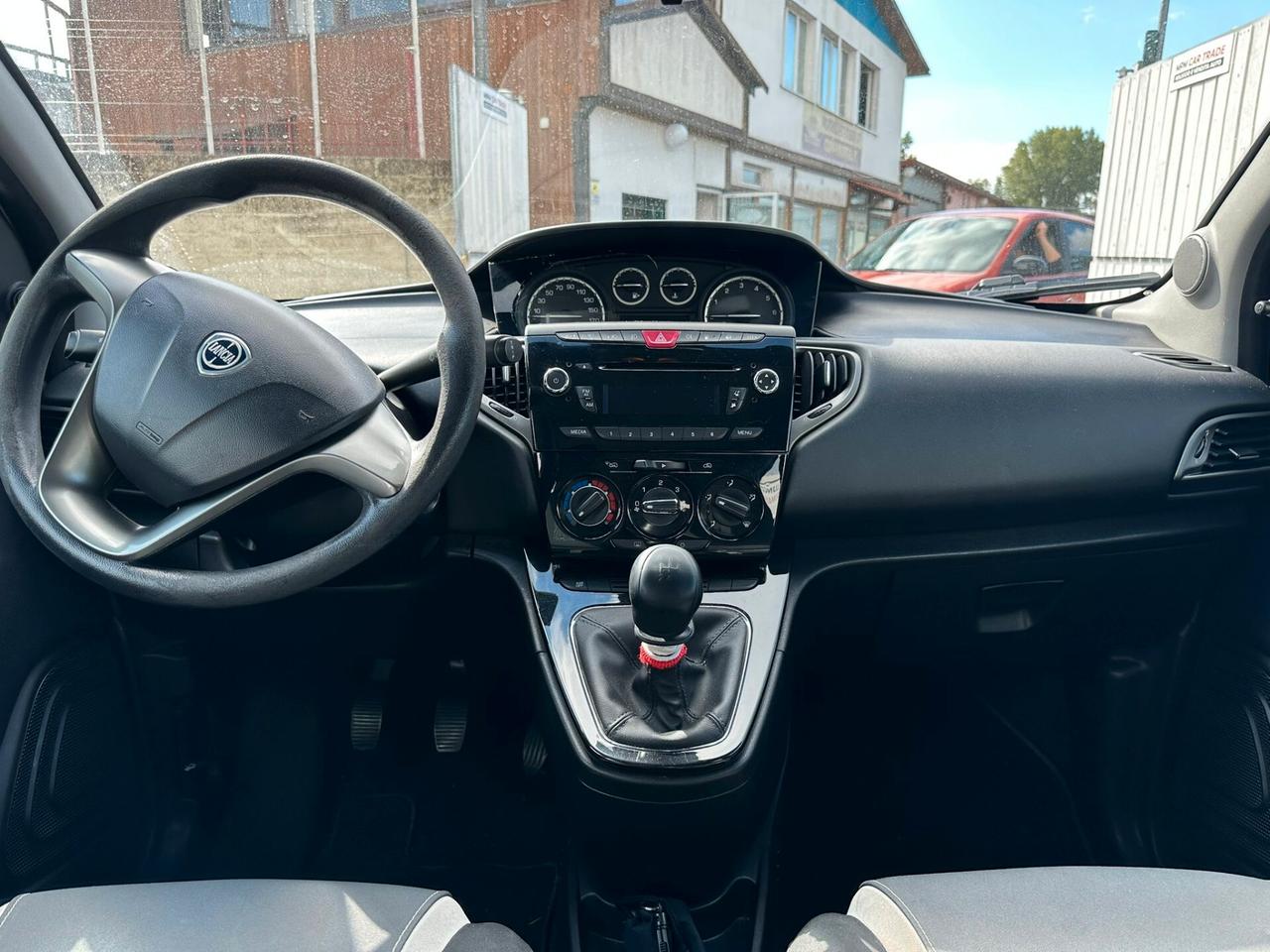 Lancia Ypsilon 1.2 69 CV 5 porte GPL Ecochic Elefantino