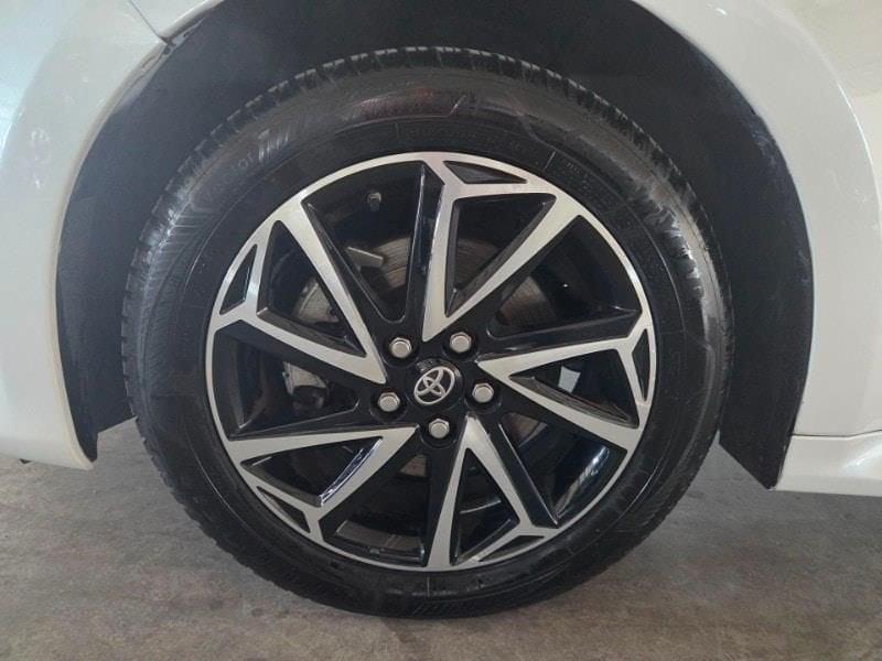 Toyota Yaris 4ª serie 1.5 Hybrid 5 porte Style