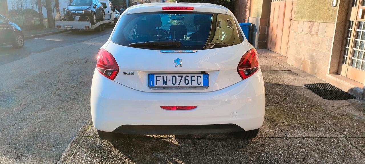 Peugeot 208 BlueHDi 100 S&S 5 porte Allure